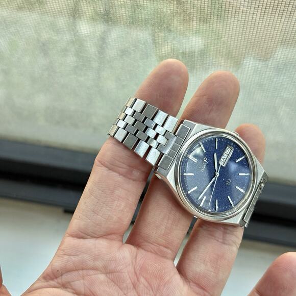 Vintage Seiko 7123-8439 Men’s Watch 34mm SQ Super Quartz Blue Dial Stainless - Picture 3 of 13